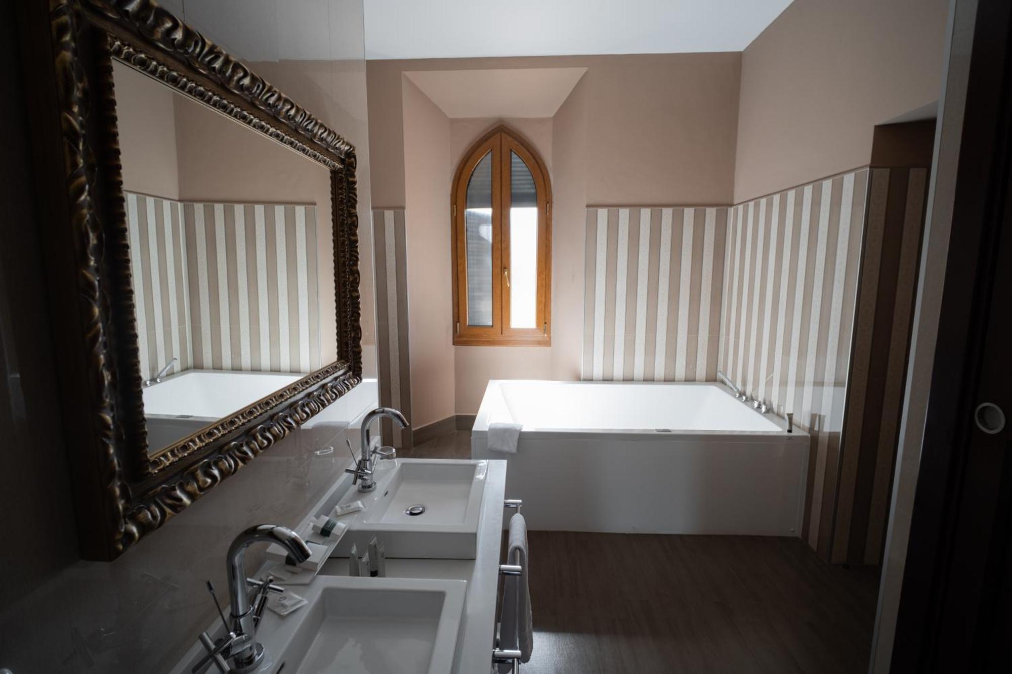 La Almoraima Hotel Castellar de la Frontera Eksteriør bilde